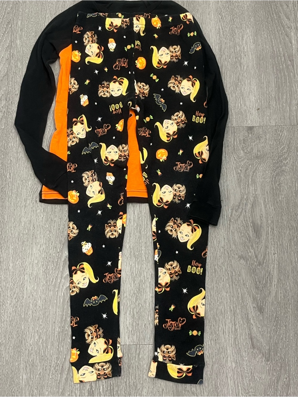 JoJo Siwa Halloween Pajama Set Girls Size 10 Orange Black 2 Piece Long Sleeve PJ - Picture 2 of 4